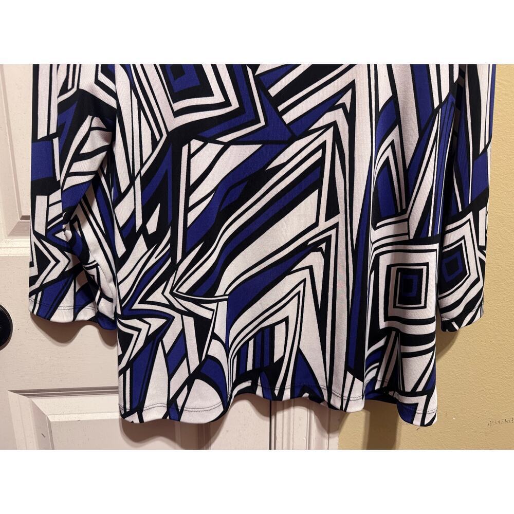 Chico's Easywear Multi Color Block Blue Black Print Crew Neck Long Sleeve Sz 2 - Picture 9 of 10